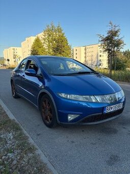 Civic 1.8 benzín 103kw