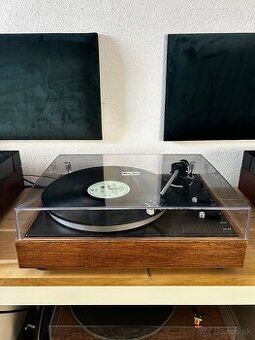 Tesla gramofón renovovaný v top stave