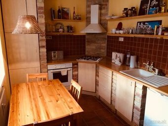 Dvorská ul. 2izb. tehlový byt na predaj