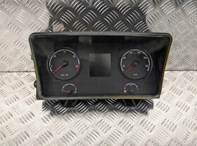 Palubná doska / budíky SCANIA