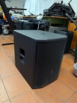 JBL PRX800 Aktívny subwoofer