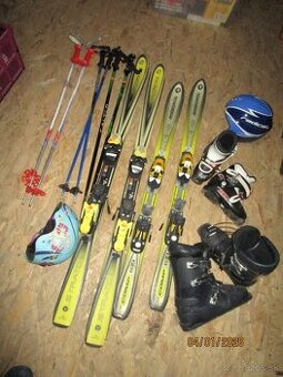 lyže, lyžiarky,prilba