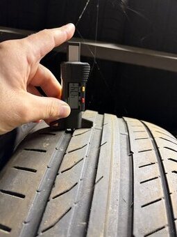 Predám 2ks letne Pneu