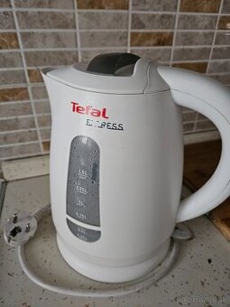 Rýchlovarná kanvica