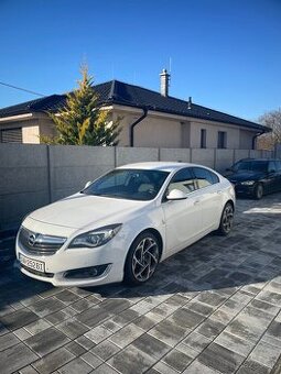Opel Insignia 1.4 turbo 2015