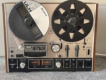 Predám AKAI 4000DS – plne funkčný, zachovalý stav