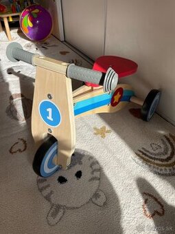 Drevené odrážadlo