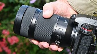 Panasonic Lumix S 70-300mm f/4.5-5.6 Macro O.I.S.