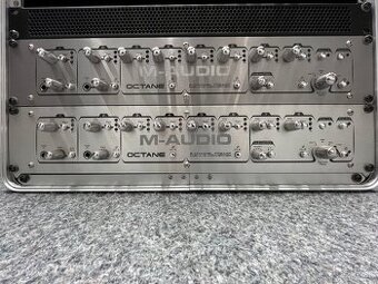 8 kanalovy mic preamp