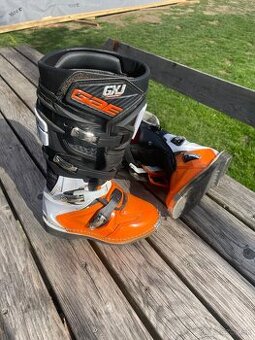 Detske motocross cizmy 33