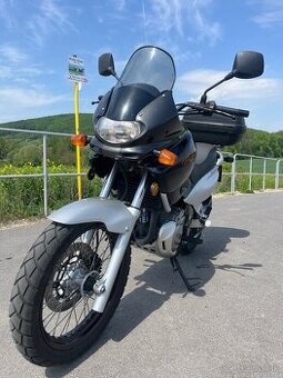 Suzuki xf 650 freewind