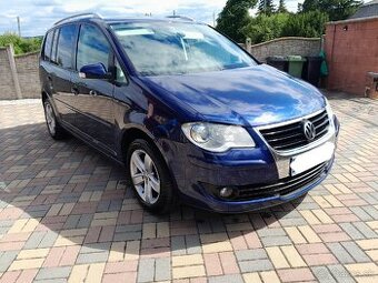 VW Touran 1.9TDi DSG