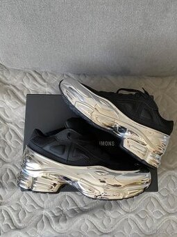 Adidas Raf Simons Ozweego