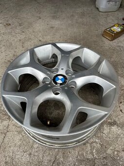 5x120R17 BMW X1