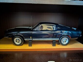 Mustang GT 500 1:8