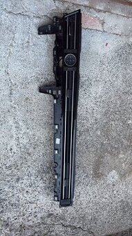 Predam stredový panel passat B8