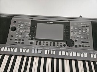 Yamaha 770