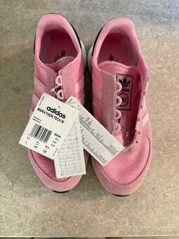 Adidas Marathon tech w