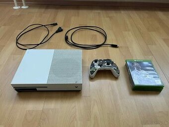 Xbox one S 1TB + ovládač + 3 hry (fotka)