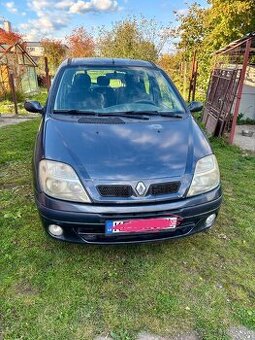 Renault Megane scenic - rezervované