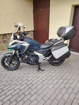 Honda NC750X DCT 2024