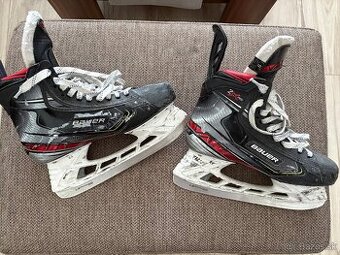 Hokejové korčule bauer