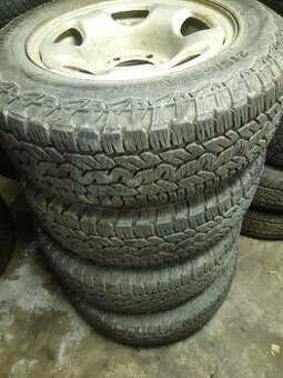 215/65r16 na diskoch suzuki vitara