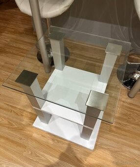 Stolik luxusny konferencny stvorcovy sklo + drevo