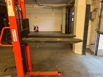 Vysokozdvizny vozik deltalift