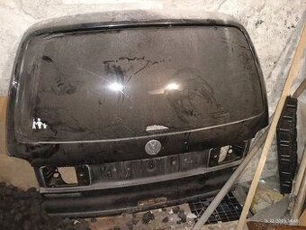 sharan zadny kufor - 1