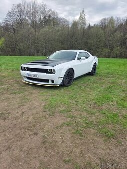 Dodge challenger widebody srt hellcat