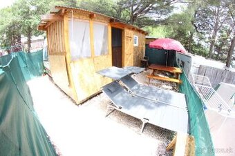 Výnimočná príležitosť - karavan s prístavbou v Chorvátsku