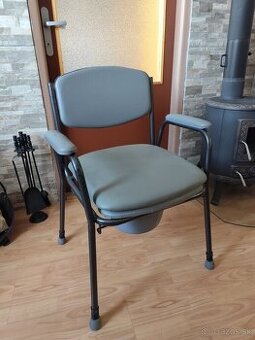 Toaletná Kovová Stolička