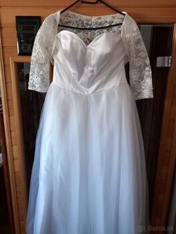 Svadobné šaty