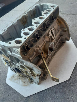 BLOK MOTORA SKODA 105 113 000088