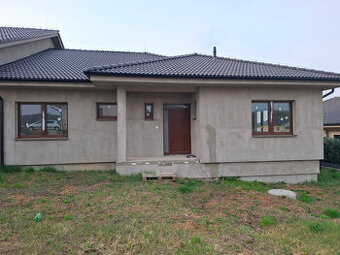 Moderný 4-izb. rodinný dom (holodom) – Nitra, Kynek