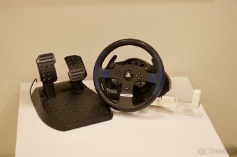 Thrustmaster T150 volant