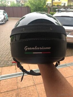 Prilba Vespa granturismo