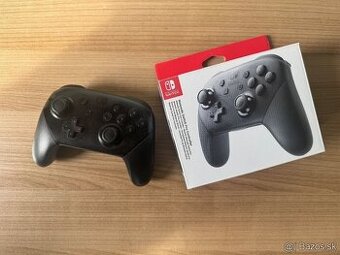 Nintendo Switch Pro Controller