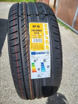 215/50 R17