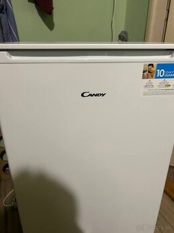 Predám mrazničku Candy CUHS 38FW