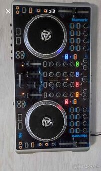 Dj konzola