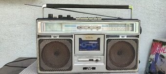 Radiomagnetofon JVC