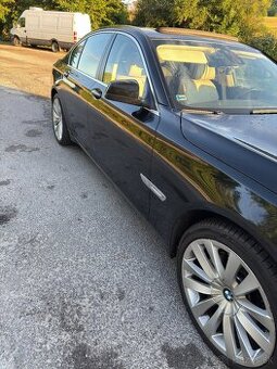 BMW 730 d 180 kw 2009