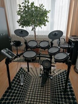 ROLAND    V-drums  TD-9