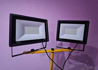 Led reflektory na stojane 2×50w a 2×100w