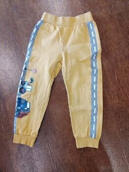 Lindex teplaky 104