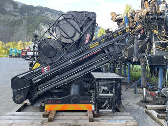 hydraulicka ruka Hiab 220C-5 Radio