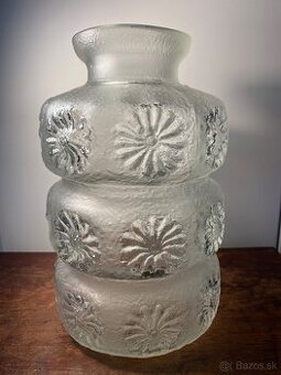 Krasna velka vaza P.Panek