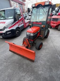 Malotraktor KUBOTA BX2200d so zimným setom